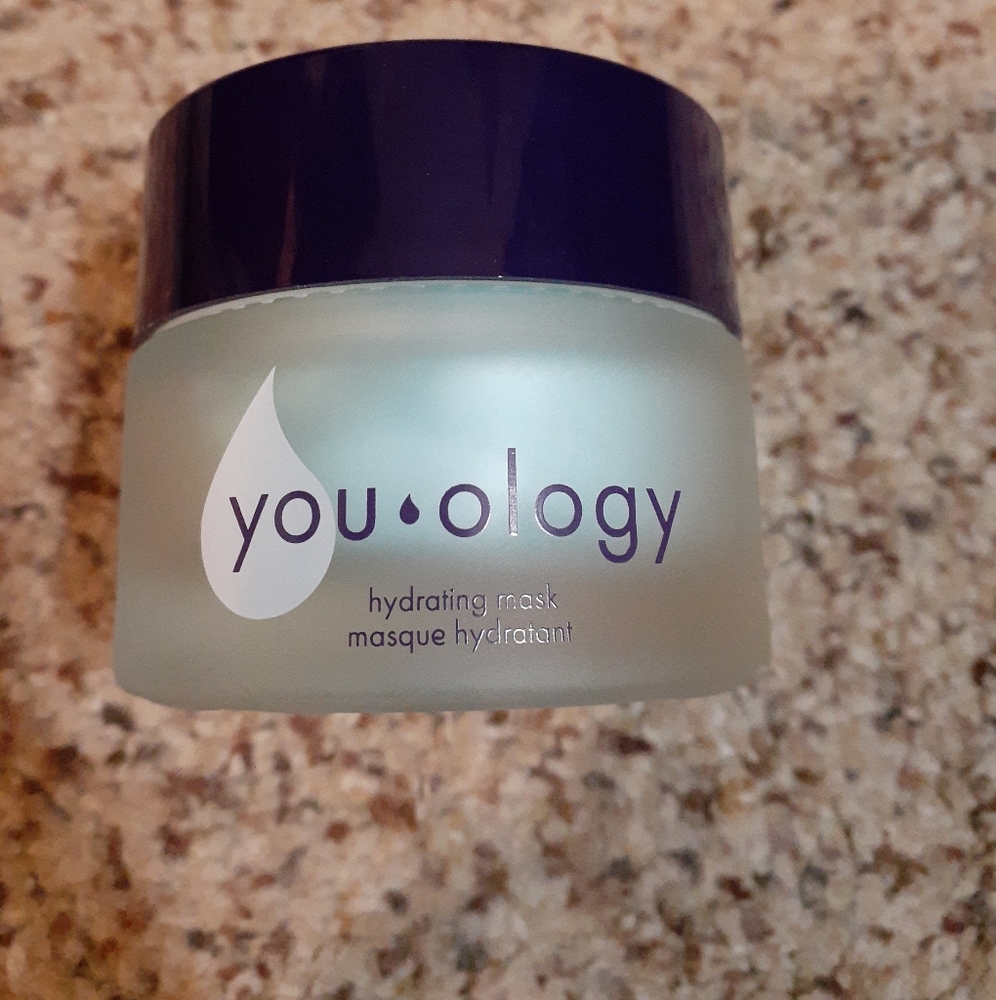 Younique hydrating mask